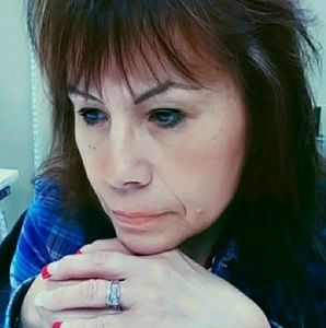 Meet your Posher, Carol